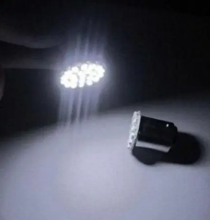 Lâmpada Dois Polos P21/5W 1157 22 Leds SMD Super Branco Un
